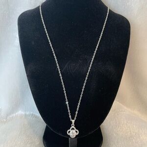 1.0 ct 925 sterling silver Moissanite clover shaped pendant necklace